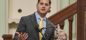 L.A. federal prosecutors resign over plea offer to deputy, sources say