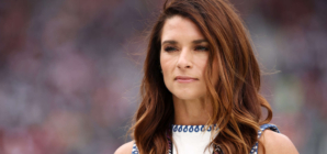 Danica Patrick Expands Broadcasting Role Away From F1 With Tony Stewart