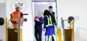 French President Macron being shoved in Vietnam