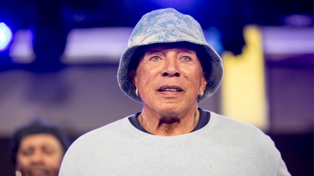 Smokey Robinson countersues former employees who made sexual assault allegations
