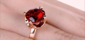 Romancing the ruby – CBS News