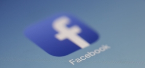 A close call with a Facebook scam that tried to steal credit card info