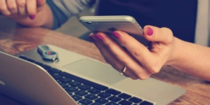 Spot fake online stores, avoid Facebook subscription scams