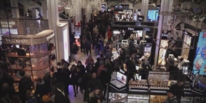 Black Friday breaks record in online shopping