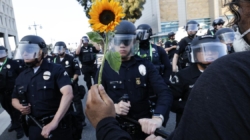 All of L.A. is not a ‘war zone.’ We separate facts from spin and disinformation amid immigration raids