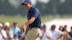 U.S. Open: Rory McIlroy Violently Chucks Club as Misery Continues