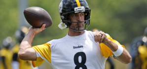 Aaron Rodgers Fit With Steelers Called Into Question by NFL Legend