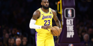 Report: Mavericks Mentioned as Possible LeBron James Trade Destination