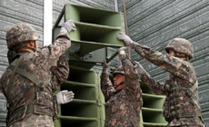 North Korea appears to follow the South in suspending loudspeaker broadcasts