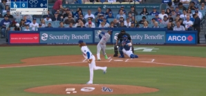 Mets' Francisco Lindor crushes a lead-off homer vs Dodgers