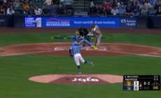 Manny Machado smashes solo home run to extend Padres' lead against Brewers