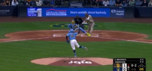 Manny Machado smashes solo home run to extend Padres' lead against Brewers
