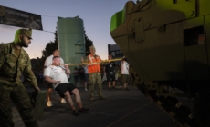 Strength Athlete Pulls 45-Ton Lynx Combat Vehicle with His Teeth