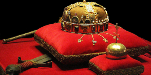 The Holy Crown, Ransom, and the King