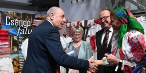 President Sulyok Visits Csángó School in Romania