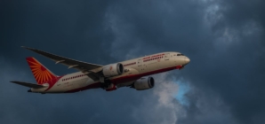 Air India Boeing 787 leaves Hong Kong but turns around due to “technical issue” just days after deadly crash