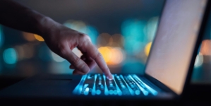 16 billion login credentials from Google and other sites leaked online, report says