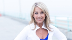 Denise Austin shows off bikini body during Mediterranean vacation in France