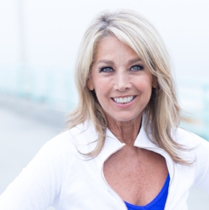 Denise Austin shows off bikini body during Mediterranean vacation in France