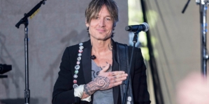 Keith Urban recalls moment he faced final crossroads in addiction battle