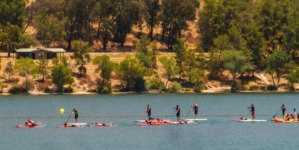 Divers search for kayaker on Castaic Lake after two flip over