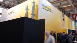 France closes Israeli firms’ Paris Air Show stalls, citing ban on “offensive weapons” displays amid Gaza war