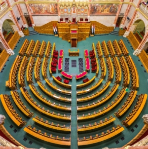 Parliament approves main figures of 2026 budget