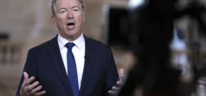 GOP Senator Accuses Trump Of ‘Petty Vindictiveness’ After White House Snub