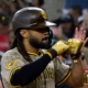 Fernando Tatís, Manny Machado drive in two runs each in 7th inning to give Padres lead vs. Diamondbacks
