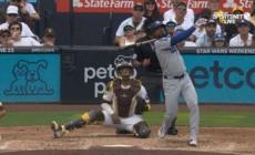 Dodgers’ Teoscar Hernandez hits go-ahead three-run homer vs. Padres
