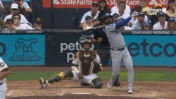 Dodgers’ Teoscar Hernandez hits go-ahead three-run homer vs. Padres