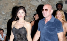 Lauren Sánchez Bezos wears daring dress during Saint-Tropez outing with Jeff Bezos