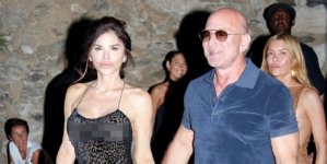 Lauren Sánchez Bezos wears daring dress during Saint-Tropez outing with Jeff Bezos
