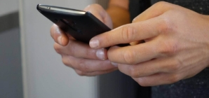 5 iPhone and Android security settings to turn on today for protection