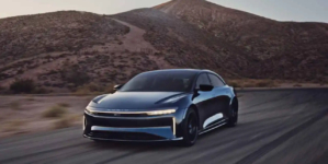 Lucid Motors rolls out hands-free driving update to compete with Tesla, GM