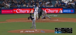 Shohei Ohtani belts 30th homer of season as Dodgers extend lead over White Sox