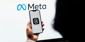 Meta AI’s new chatbot raises privacy alarms