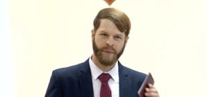 U.S. citizen who helped Russia from inside Ukraine granted passport by Putin