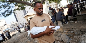 Gaza baby dies as starvation spreads