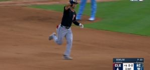 Steven Kwan hits a two-run homerun to extend the Guardians' lead over the Royals
