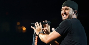 Luke Bryan jokes about viral Coldplay Kiss Cam CEO scandal