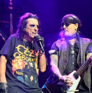 Johnny Depp joins Alice Cooper on stage for surprise Ozzy Osbourne tribute