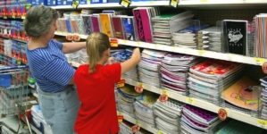Parents rush to buy school supplies before tariff deadline