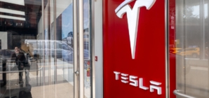 Tesla stock price sinks as Musk and Trump feud over spending bill