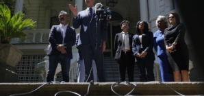 Texas Democrats meet with Newsom to stop Trump’s push to ‘rig’ the 2026 election