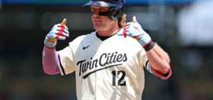 Twins Predicted To Cut Ties With Former Gold Glove Outfielder