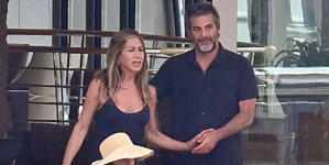 Jennifer Aniston spotted with rumored new boyfriend Jim Curtis on yacht in Spain