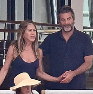 Jennifer Aniston spotted with rumored new boyfriend Jim Curtis on yacht in Spain