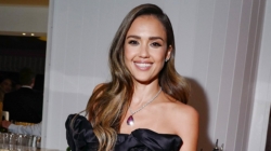 Jessica Alba vacations with ‘Top Gun: Maverick’ actor Danny Ramirez: report