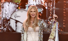 Jessica Simpson finds her voice in Nashville for music comeback